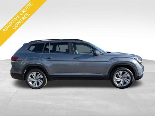 2022 Volkswagen Atlas 3.6L SE w/Technology