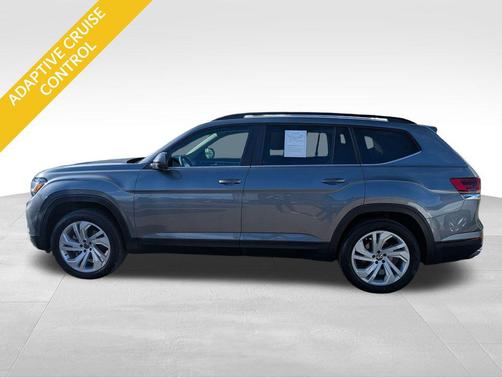 2022 Volkswagen Atlas 3.6L SE w/Technology