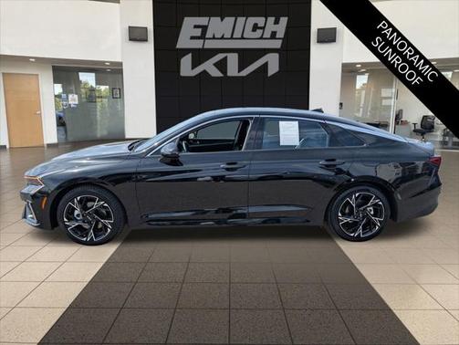 2025 Kia K5 GT-Line