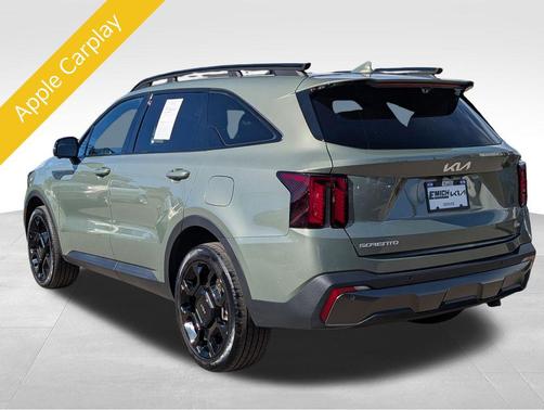 Jungle Green 2024 Kia Sorento SX