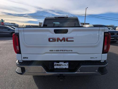2022 GMC Sierra 1500 SLT