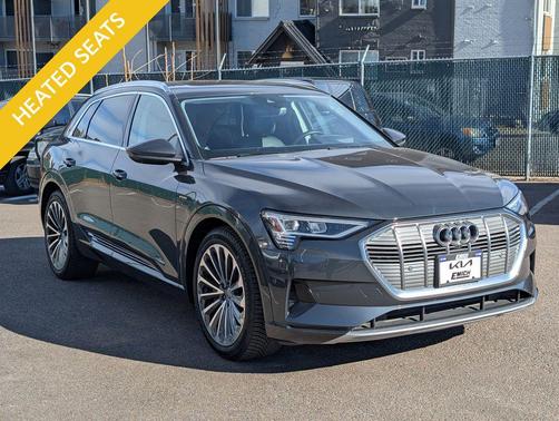 2019 Audi e-tron Premium Plus