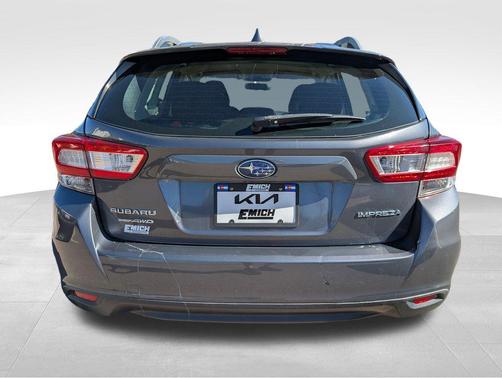 2018 Subaru Impreza 2.0i Premium