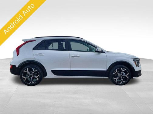 2023 Kia Niro Touring