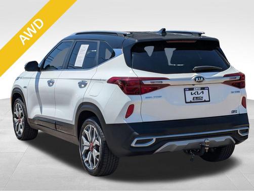 Clear White/Black Roof 2021 Kia Seltos SX Turbo