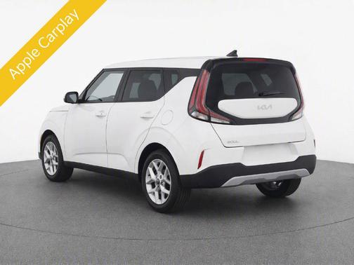 Snow White Pearl 2025 Kia Soul LX
