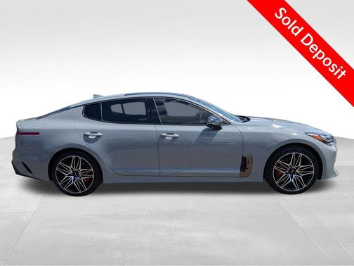 Ceramic Silver 2023 Kia Stinger GT2