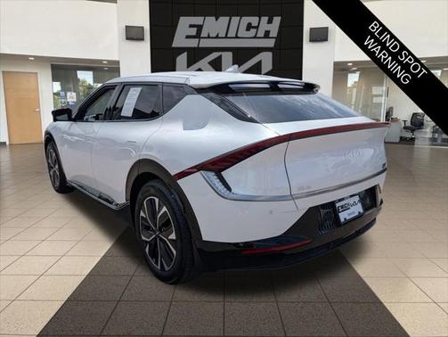2023 Kia EV6 Wind