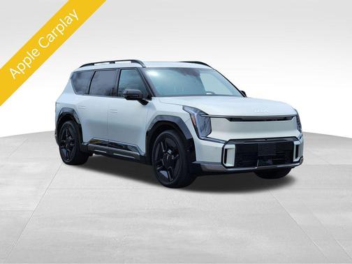 Ivory Silver Matte 2024 Kia EV9 GT-Line