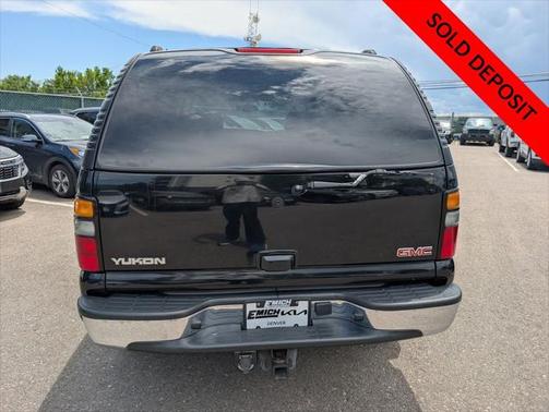 2004 GMC Yukon SLT