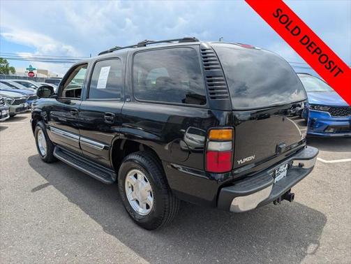 2004 GMC Yukon SLT