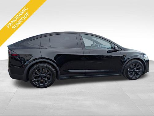 2024 Tesla Model X Long Range