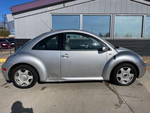 2001 Volkswagen New Beetle GLS 1.8T for sale in Denver, CO - image 14