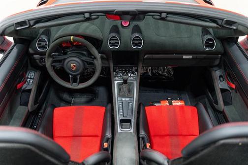 2024 Porsche 718 Spyder RS