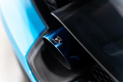 2018 McLaren 720S Base