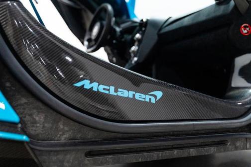 2018 McLaren 720S Base