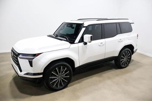 Eminent White Pearl 2026 Lexus GX 550