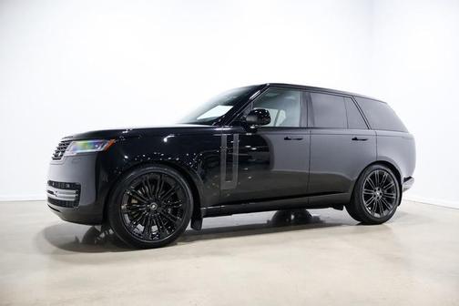 2025 Land Rover Range Rover P530 SE