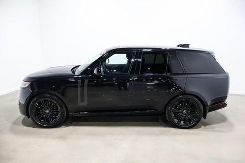2025 Land Rover Range Rover P530 SE