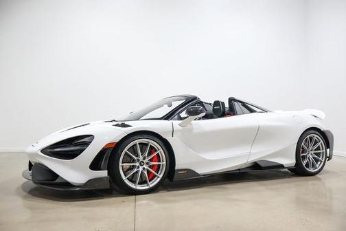 2022 McLaren 765LT Spider