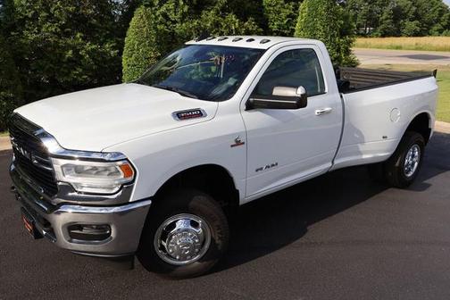 Bright White Clearcoat 2019 RAM 3500 Big Horn Regular Cab 4x4 8' Box