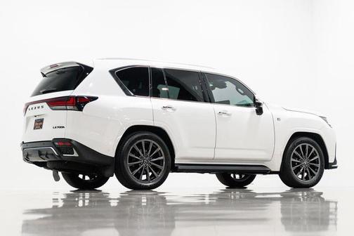 2025 Lexus LX 700h F SPORT