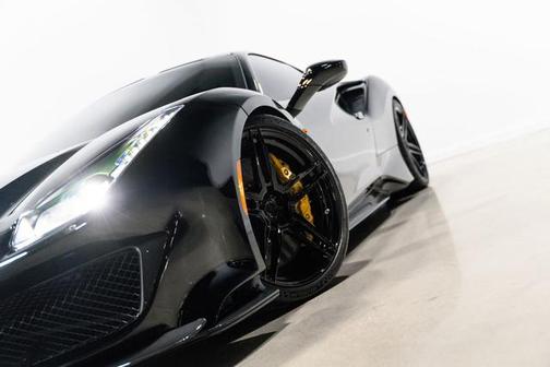 2020 Ferrari 488 Pista Base