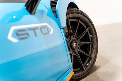 Blue 2021 Lamborghini Huracan STO Coupe