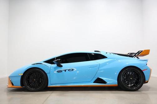 2021 Lamborghini Huracan STO Coupe
