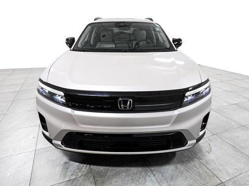 Snowfall Pearl 2025 Honda Prologue Touring