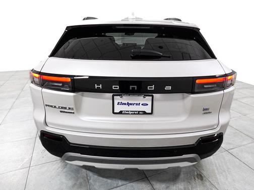 Snowfall Pearl 2025 Honda Prologue Touring