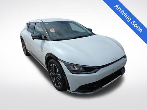 Snow White Pearl 2023 Kia EV6 Wind