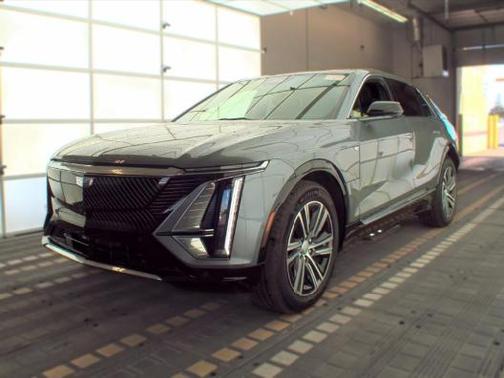 Steel Metallic 2023 Cadillac LYRIQ Luxury