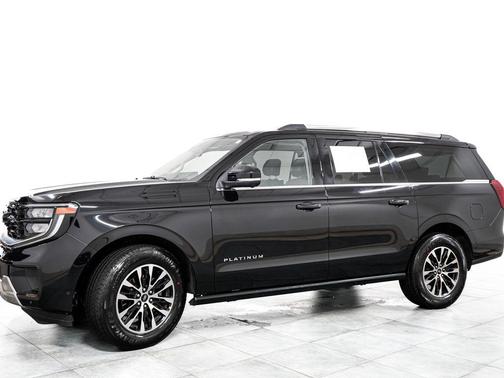 Agate Black Metallic 2025 Ford Expedition Max Platinum