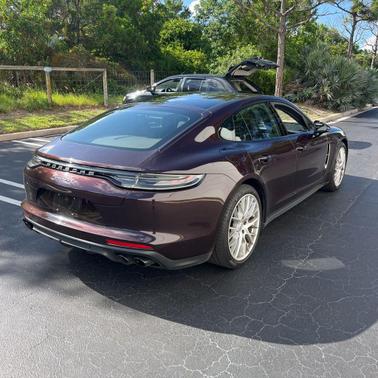 2023 Porsche Panamera 4