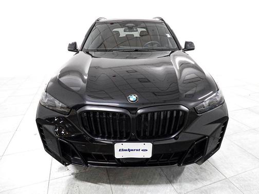 Black Sapphire Metallic 2024 BMW X5 xDrive40i