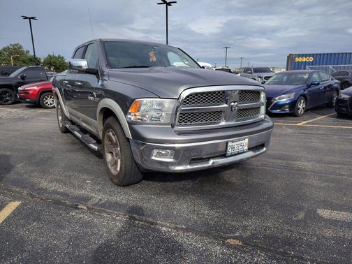 Mineral Gray Metallic Clearcoat/Light Graystone PC 2009 Dodge Ram 1500 Laramie Crew Cab