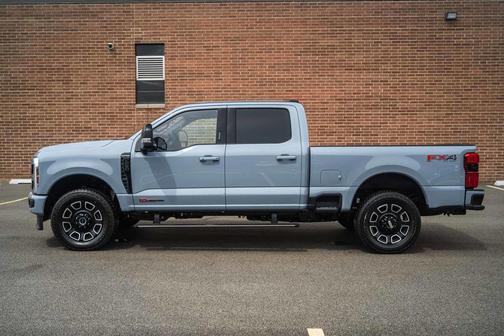 Glacier Gray Metallic Tri-Coat 2026 Ford F-250 Platinum