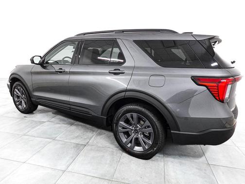 Gray Metallic 2026 Ford Explorer Active