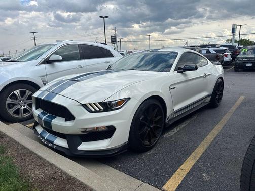 Wimbledon White 2020 Ford Shelby GT350 Base