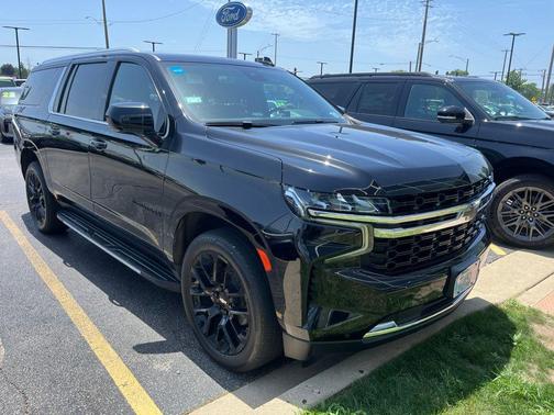 Black 2023 Chevrolet Suburban LS