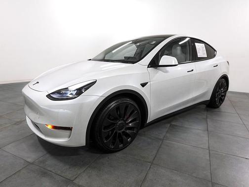 2024 Tesla Model Y Performance Dual Motor All-Wheel Drive
