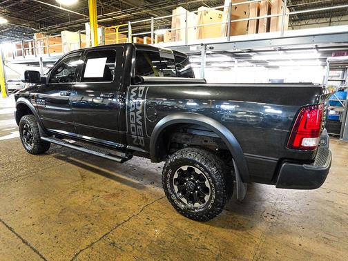 Brilliant Black Crystal Pearl 2018 RAM 2500 Power Wagon