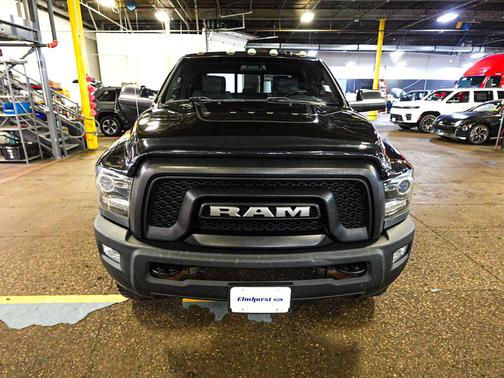 Brilliant Black Crystal Pearl 2018 RAM 2500 Power Wagon