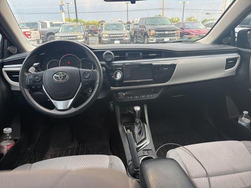 Barcelona Red Metallic 2015 Toyota Corolla LE