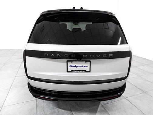 Fuji White 2024 Land Rover Range Rover P530 SE
