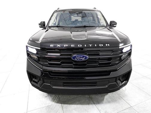 Black Metallic 2025 Ford Expedition Active