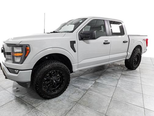 Avalanche 2023 Ford F-150 XL