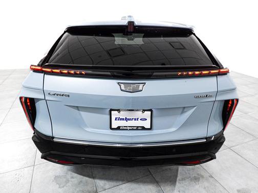 Nimbus Metallic 2024 Cadillac LYRIQ Luxury