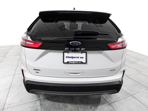 Oxford White 2022 Ford Edge SEL
